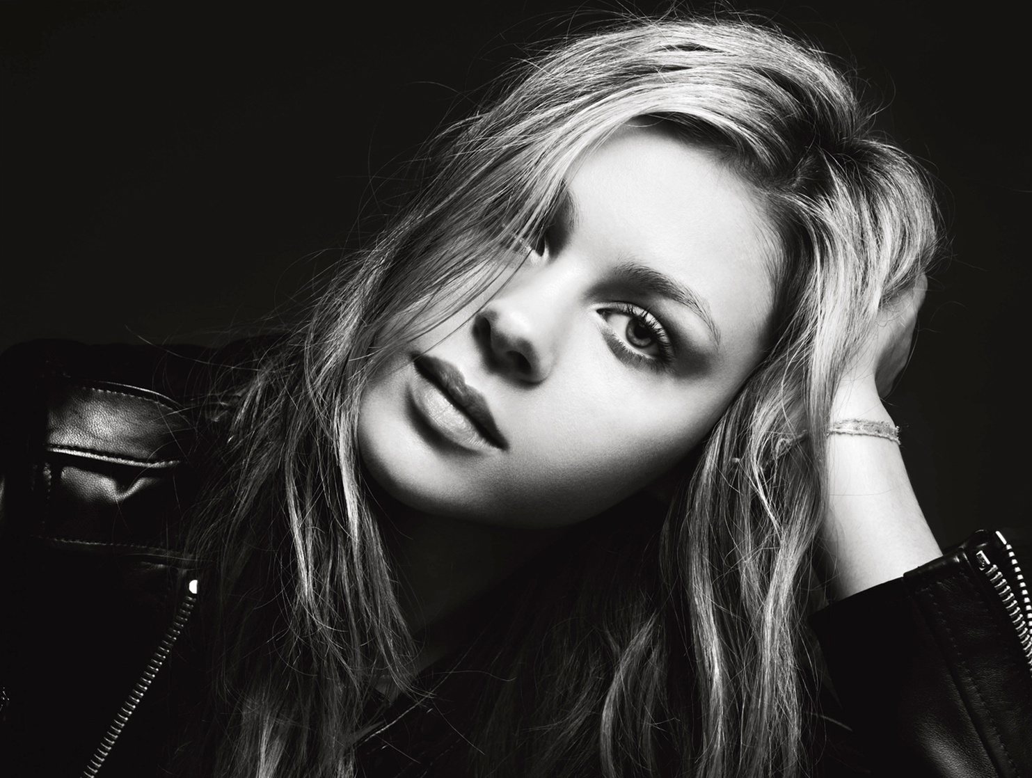 Nicola Peltz Nicola Peltz