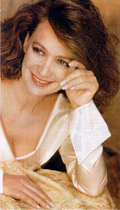 Francesca Annis beautiful