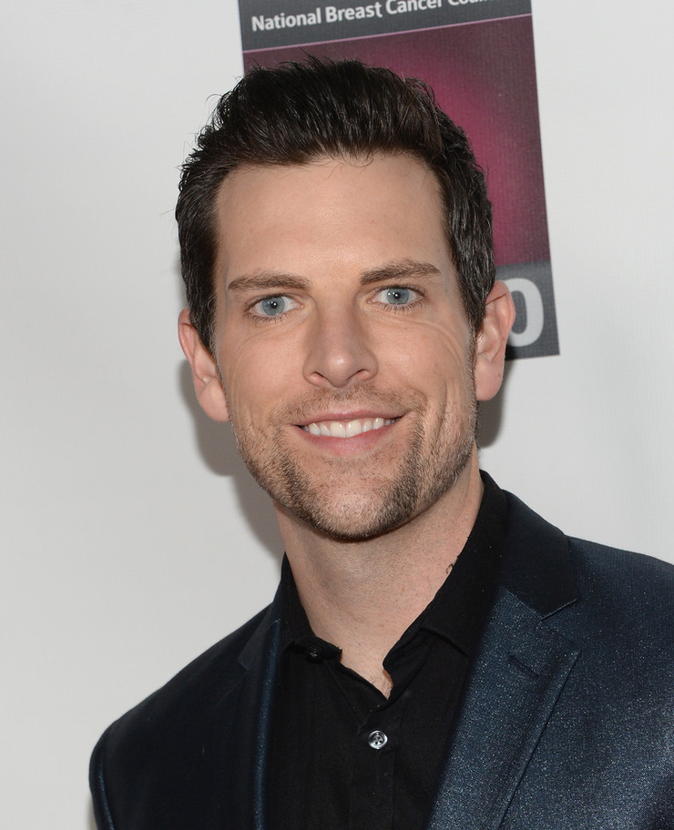 Picture of Chris Mann