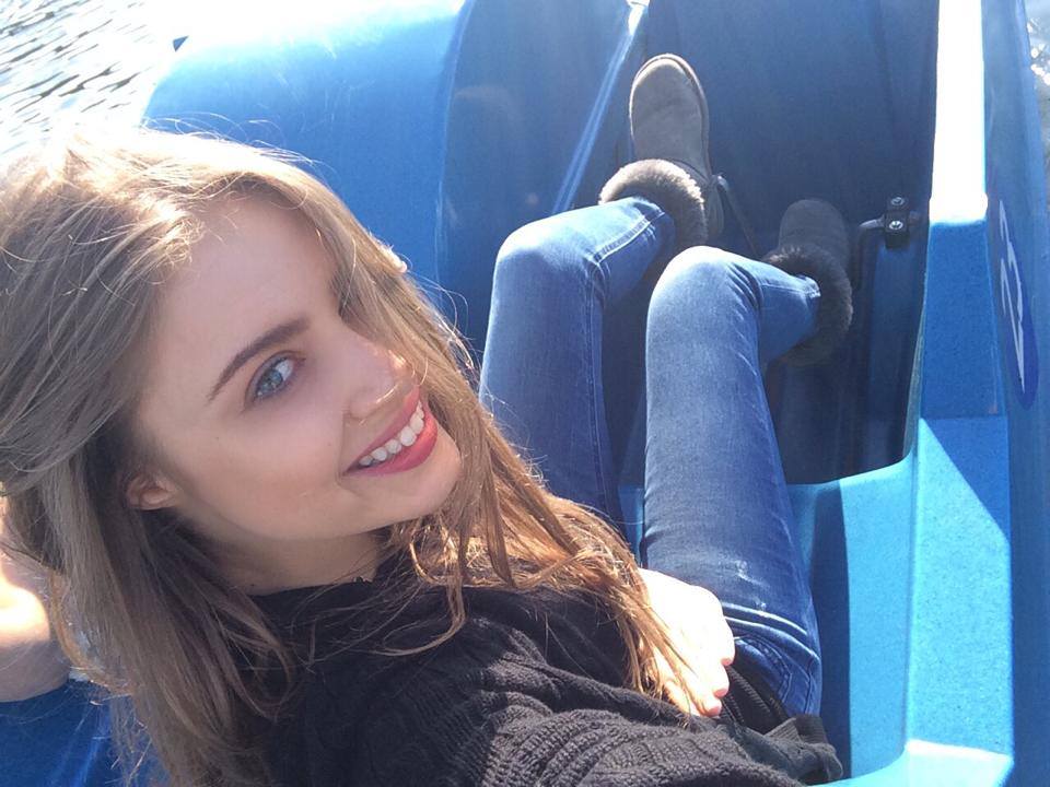 Picture Of Xenia Tchoumitcheva