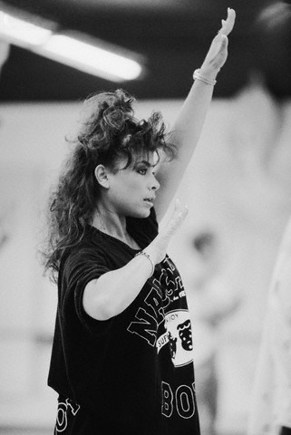 Paula Abdul image