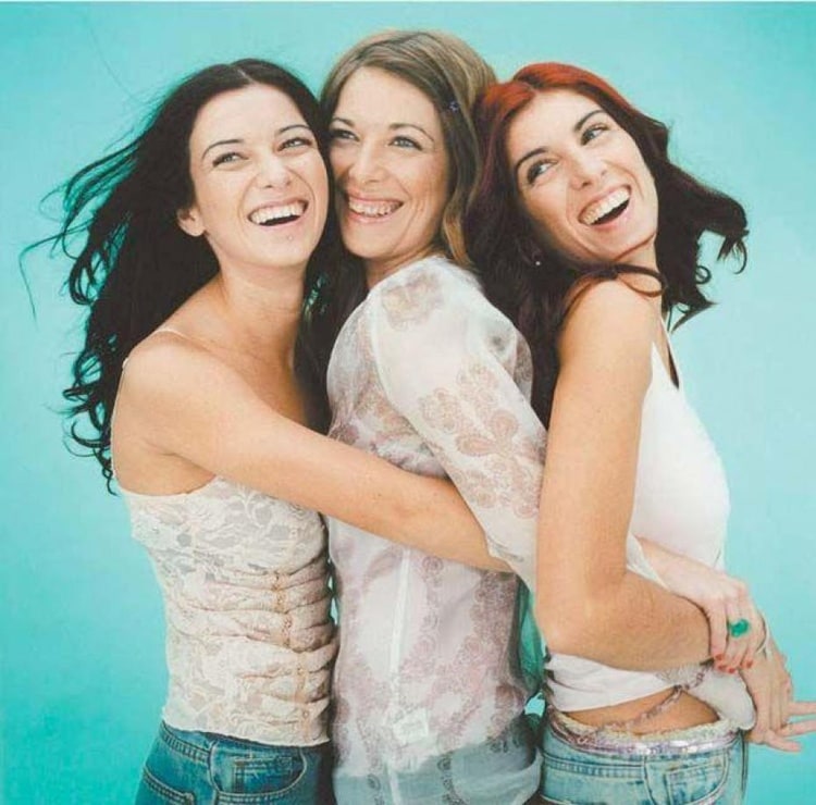 Las ketchup сейчас фото