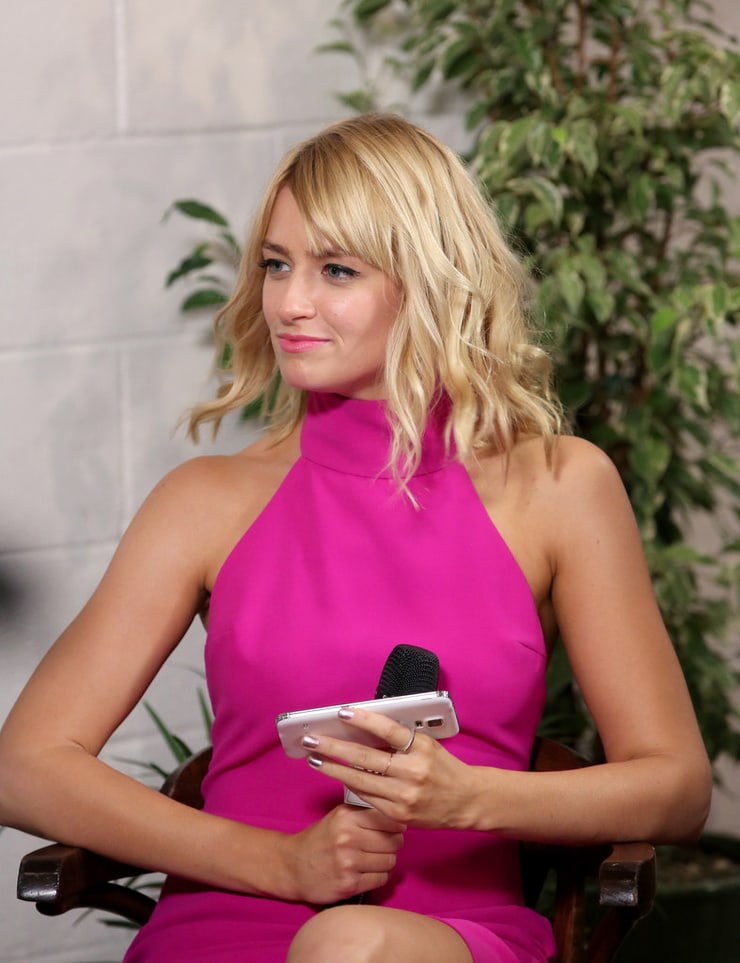 Picture Of Beth Behrs 
