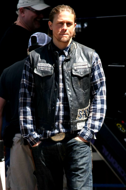 Charlie Hunnam picture