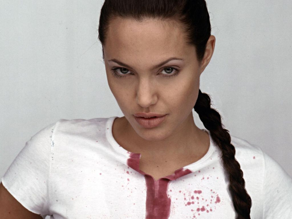 Angelina Jolie Angelina Jolie