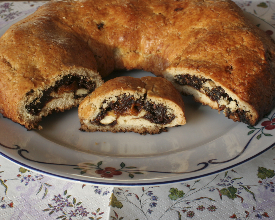 Buccellato Cake