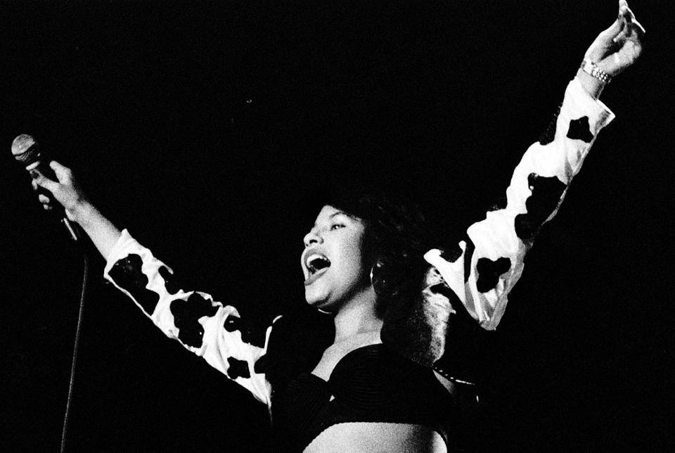 Selena Selena