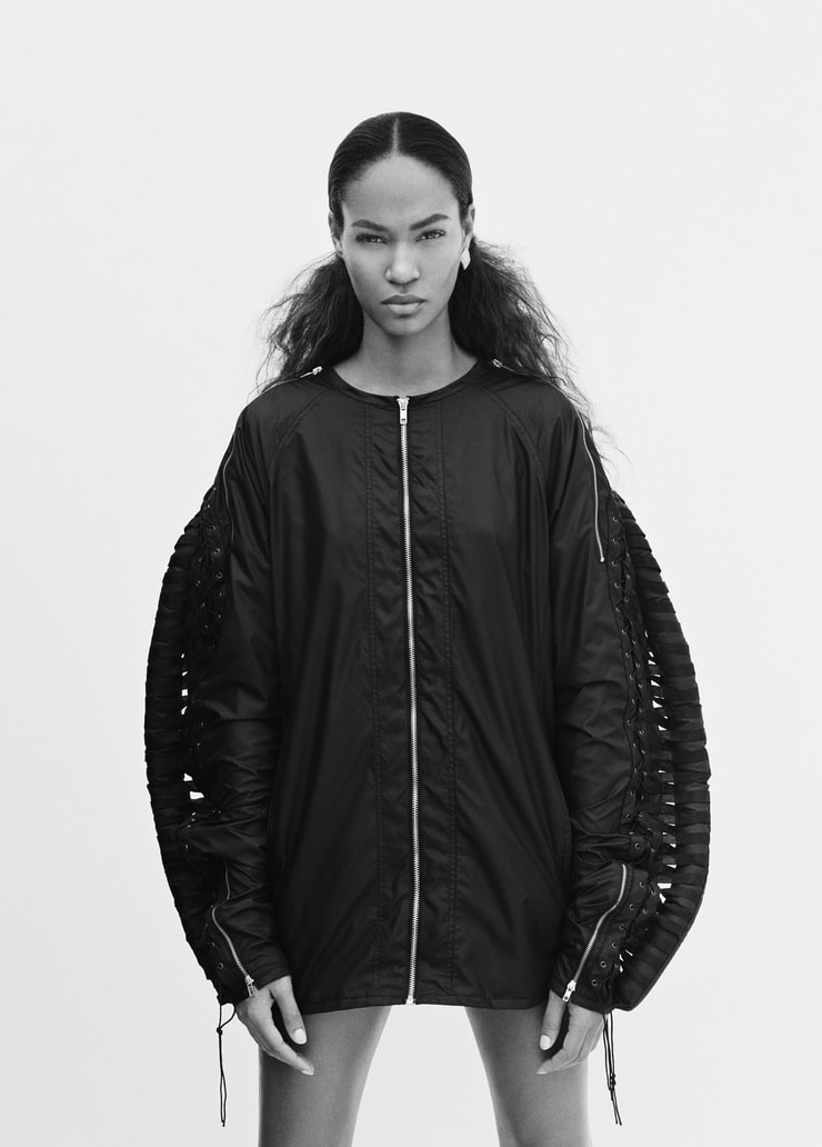 Picture Of Joan Smalls