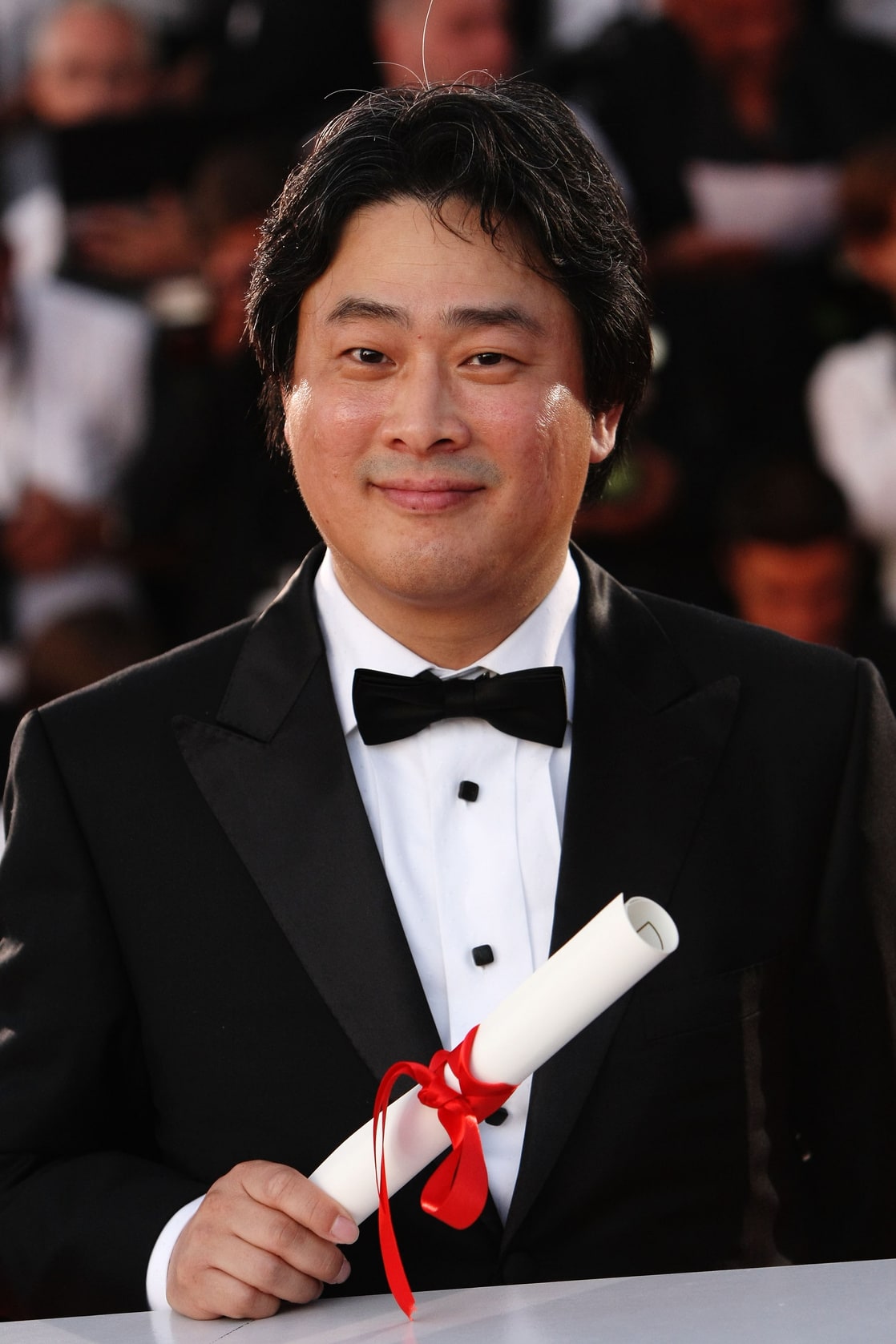 Чо хи бон. Park chan-Wook. Пак Чхан УК. Пак Чхан УК кинорежиссёр.