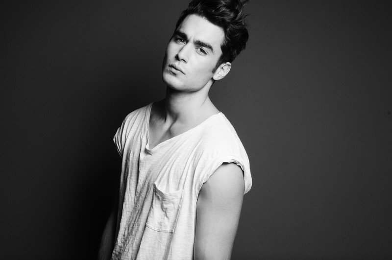 Nicolas Simoes