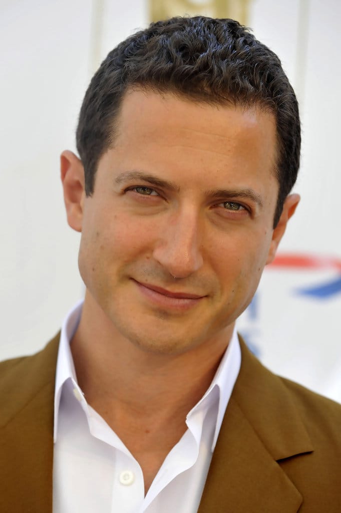 Sasha Roiz picture
