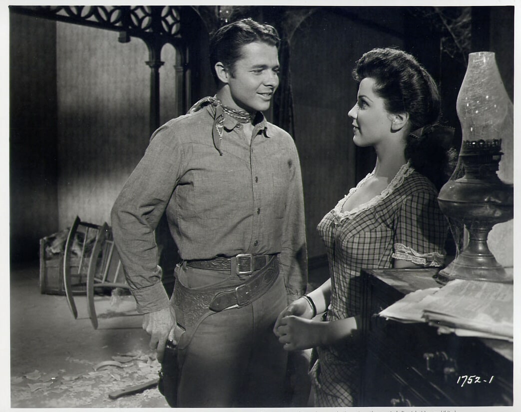 Audie Murphy, Lisa Gaye