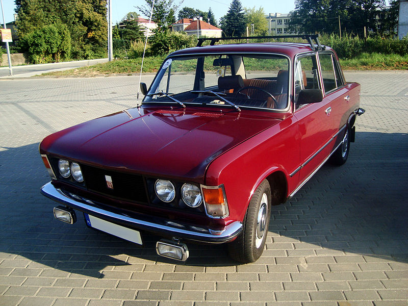 Polski Fiat 125p 1500 Mr75