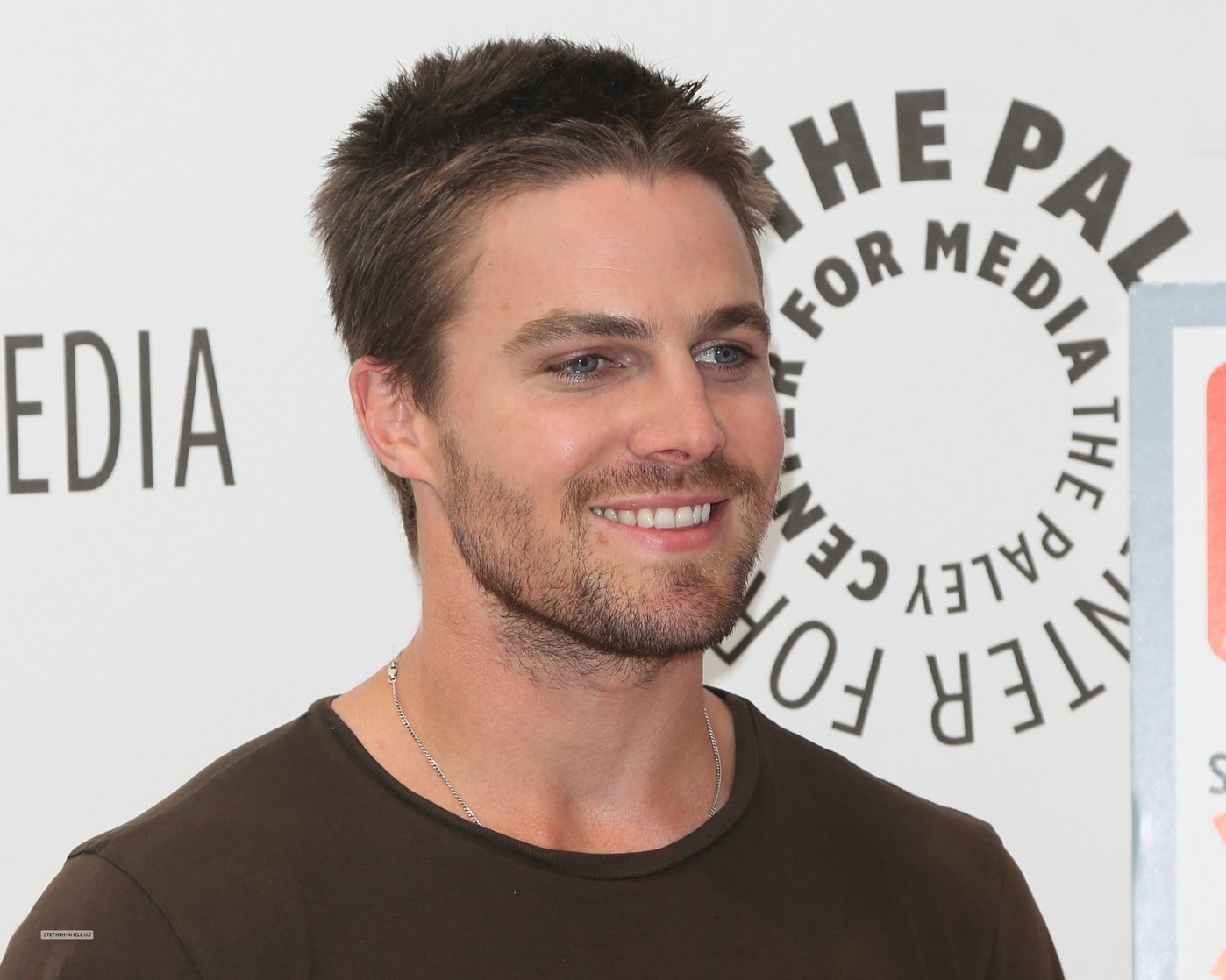 Stephen Amell