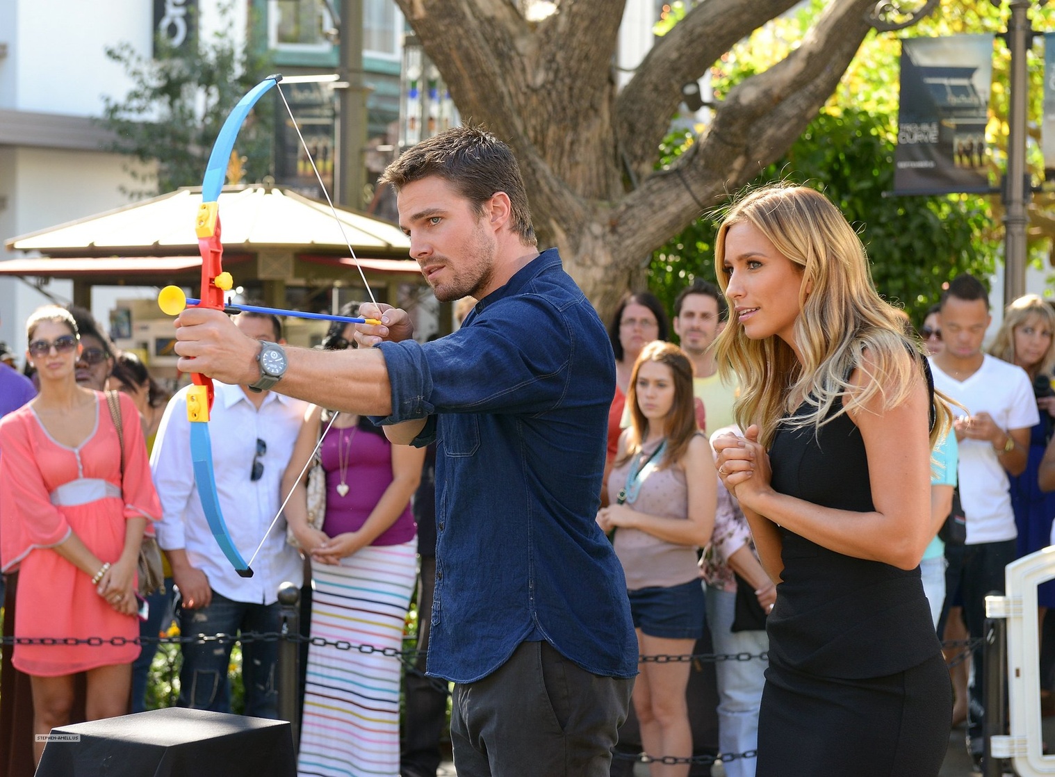 Stephen Amell