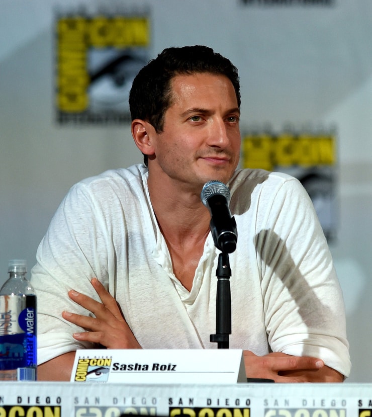 Sasha Roiz bear grylls