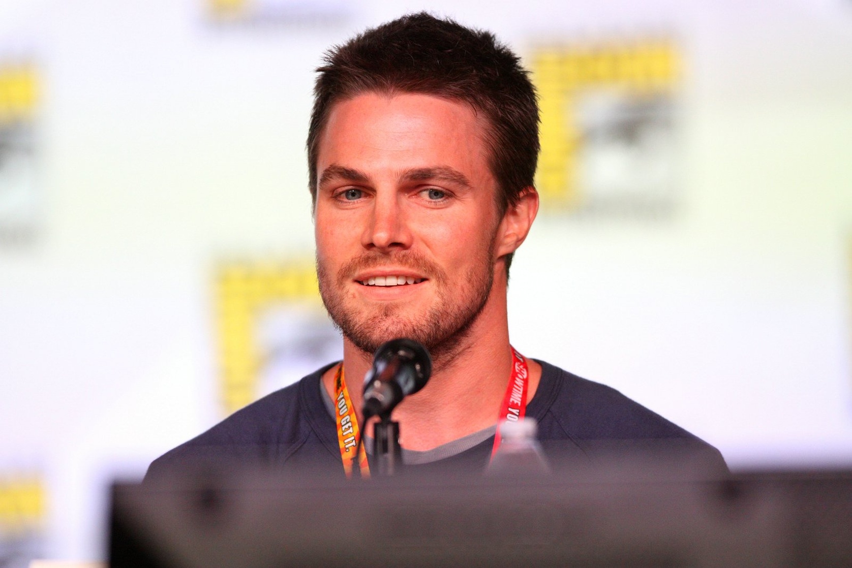 Stephen Amell