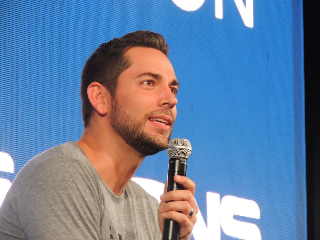 Zachary Levi