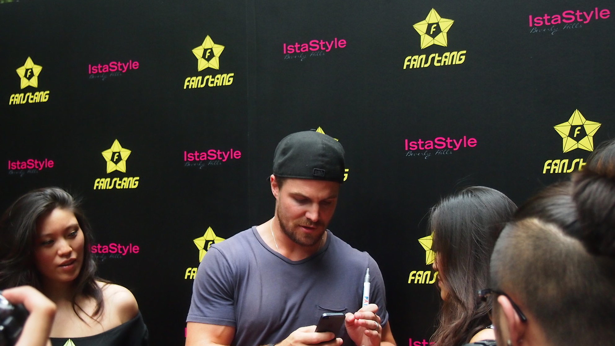 Stephen Amell