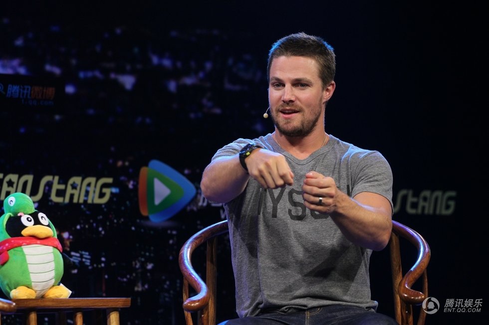 Stephen Amell