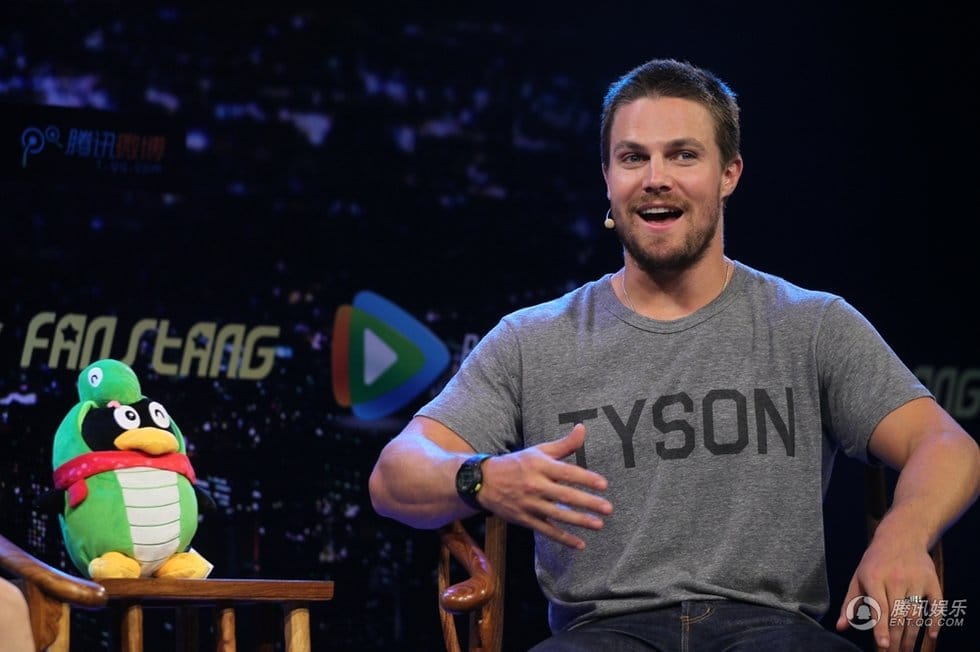 Stephen Amell