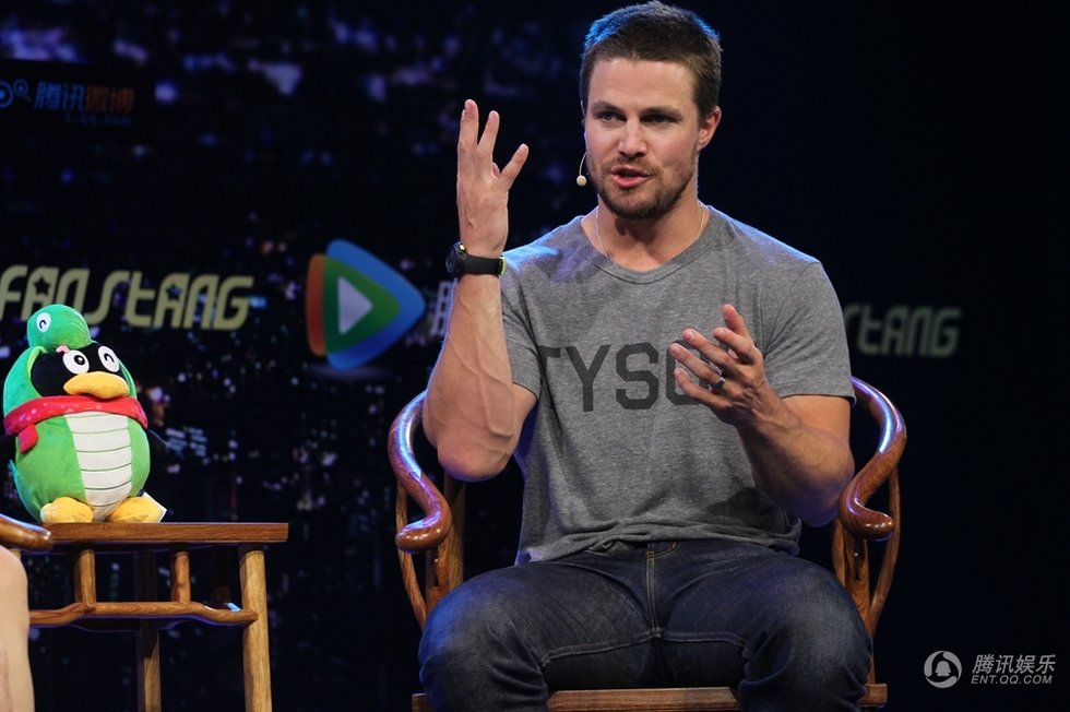 Stephen Amell