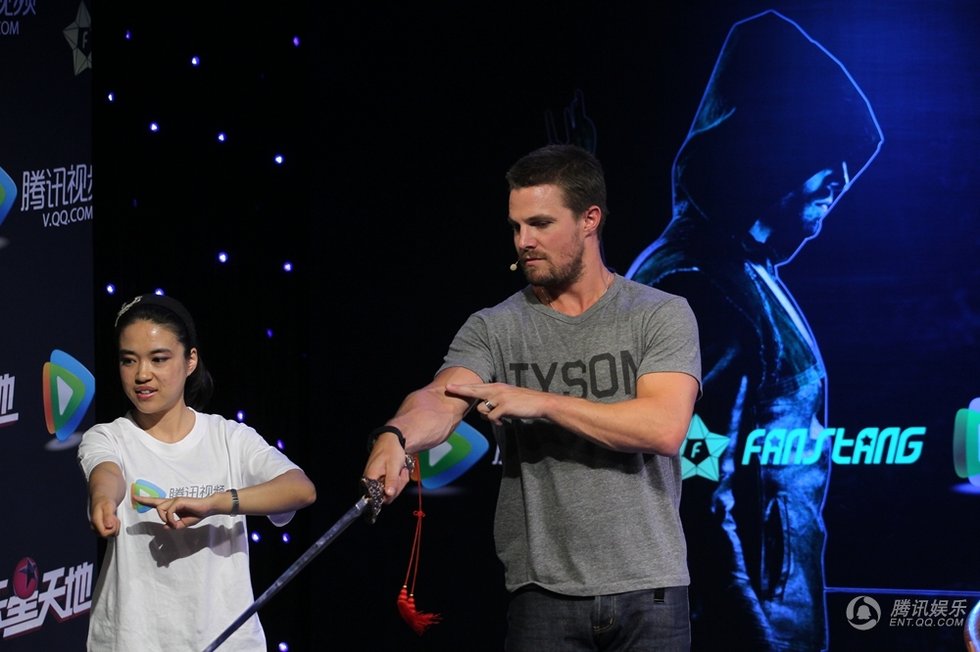 Stephen Amell