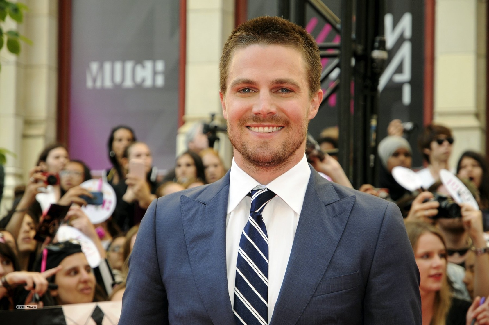 Stephen Amell