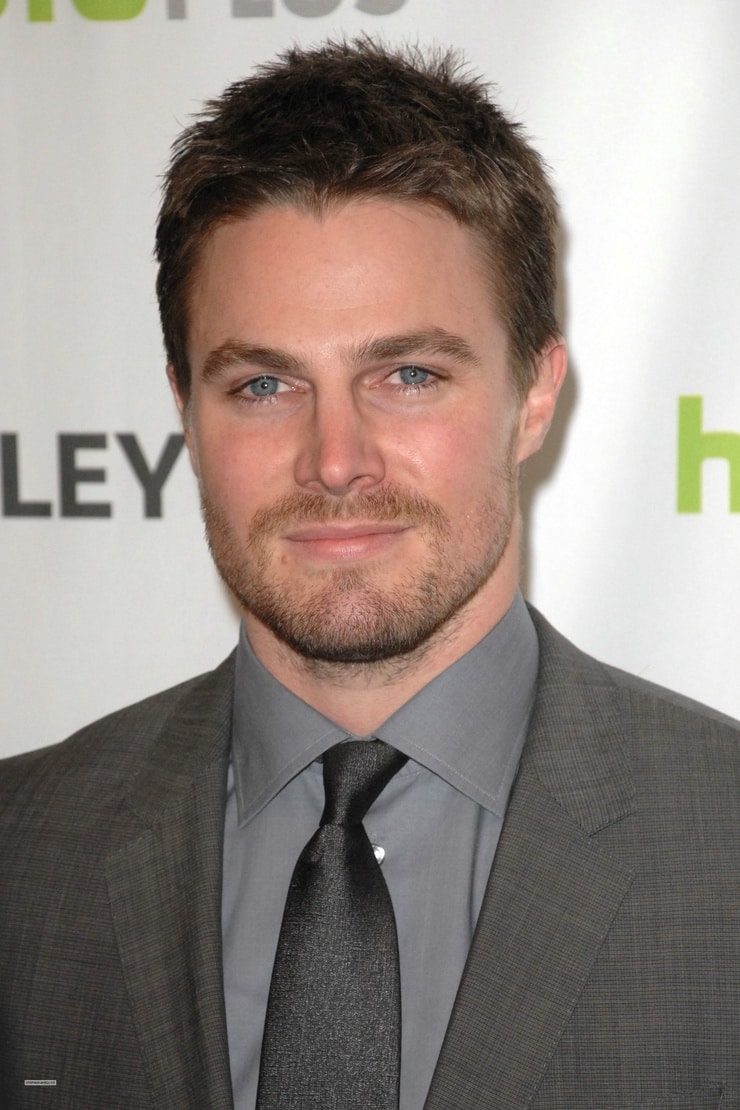 Next photo of Stephen Amell