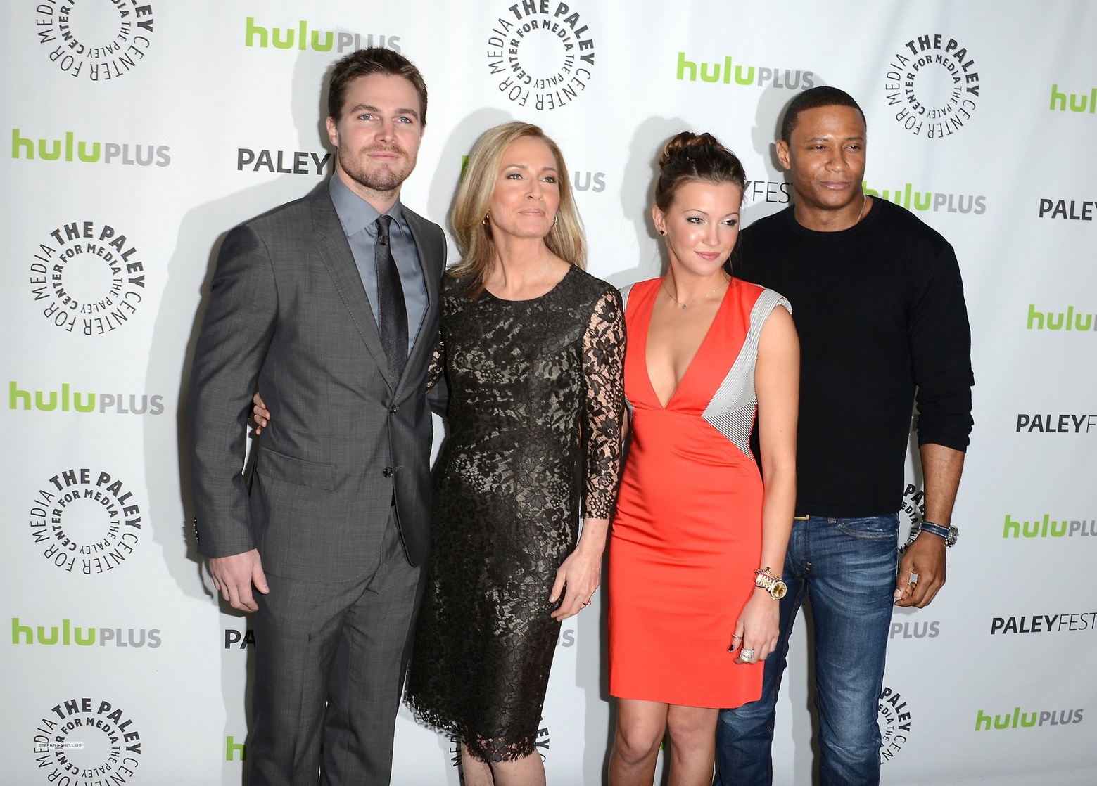 Stephen Amell