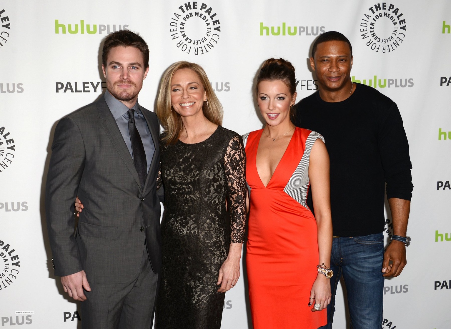 Stephen Amell