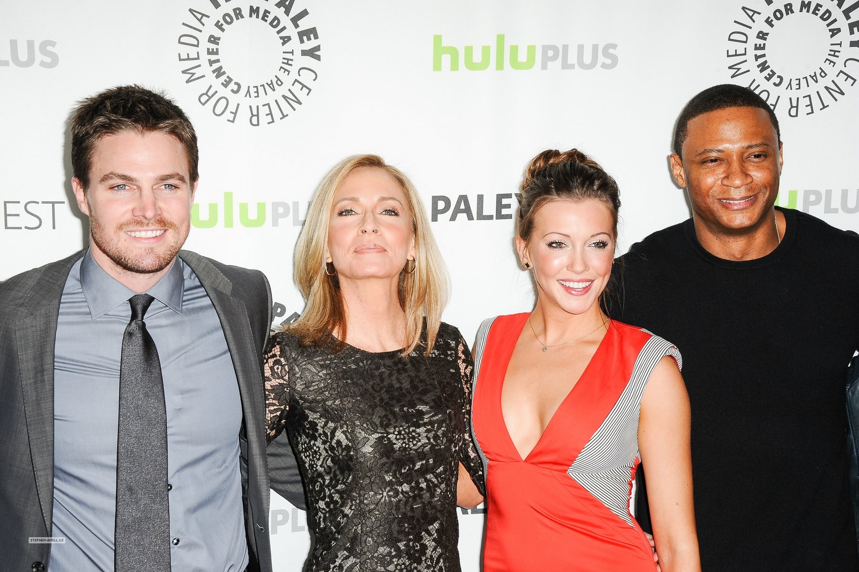 Stephen Amell