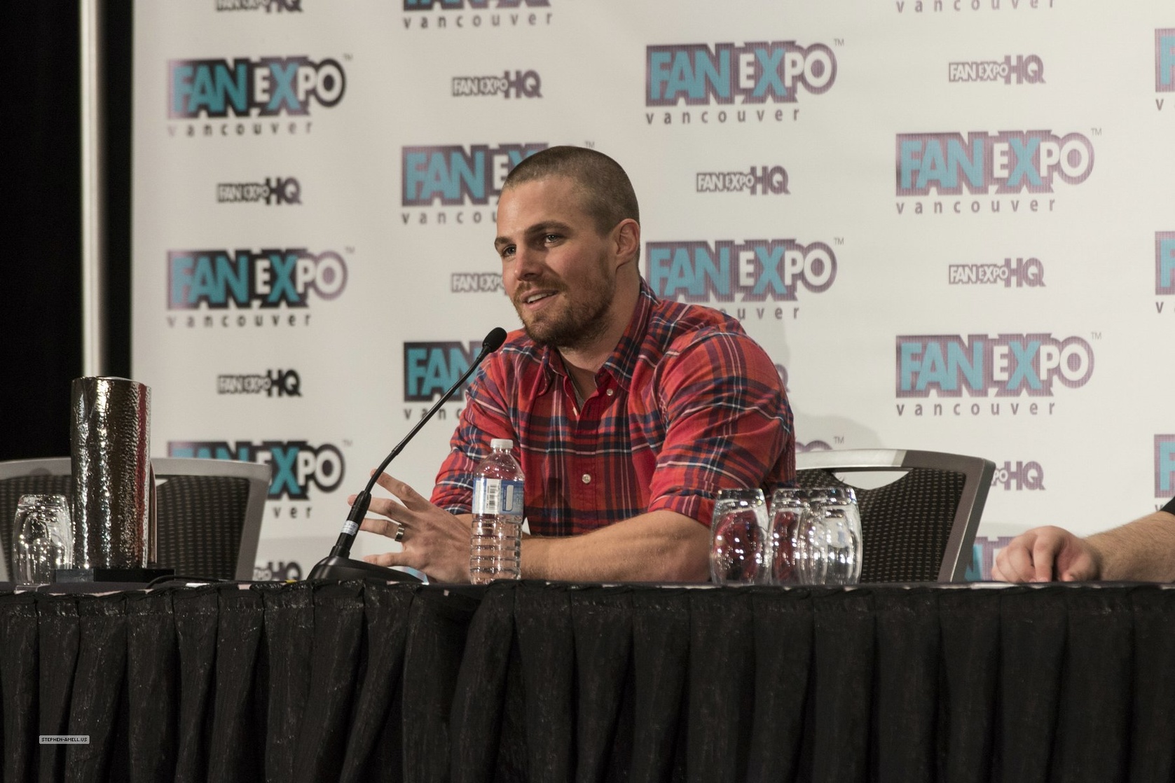 Stephen Amell