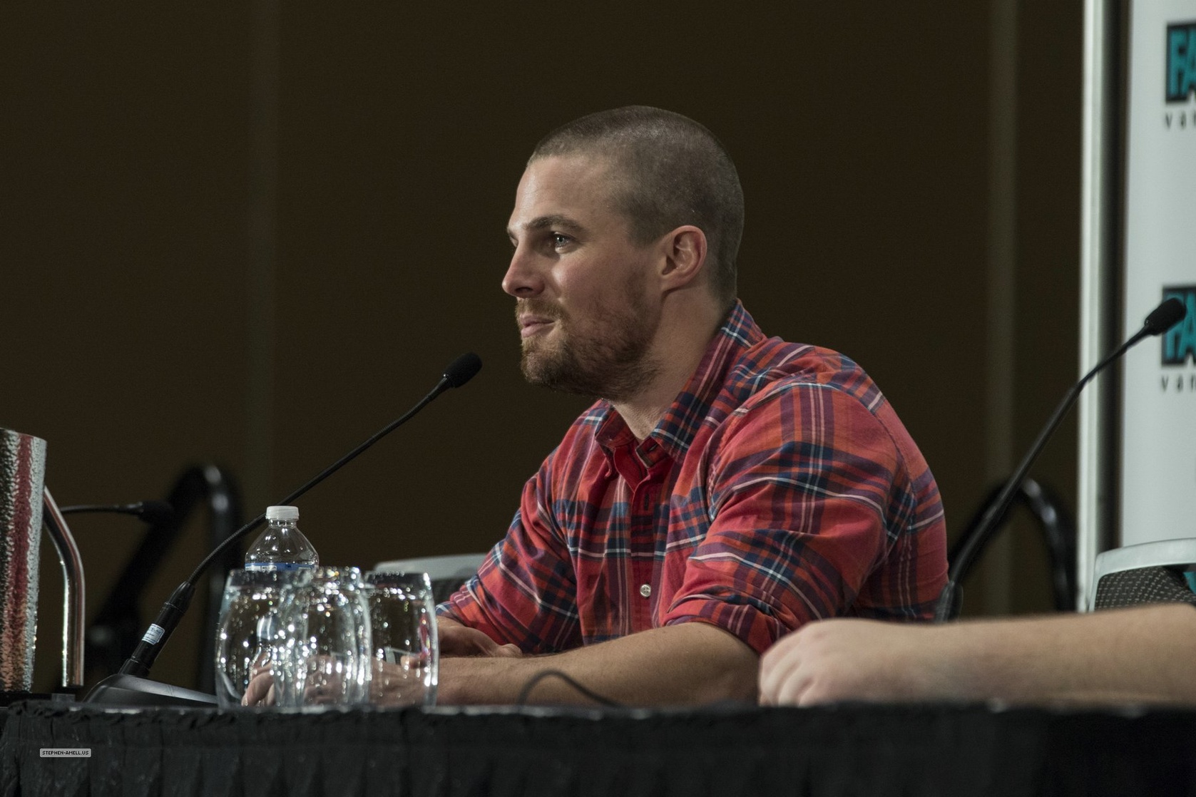 Stephen Amell