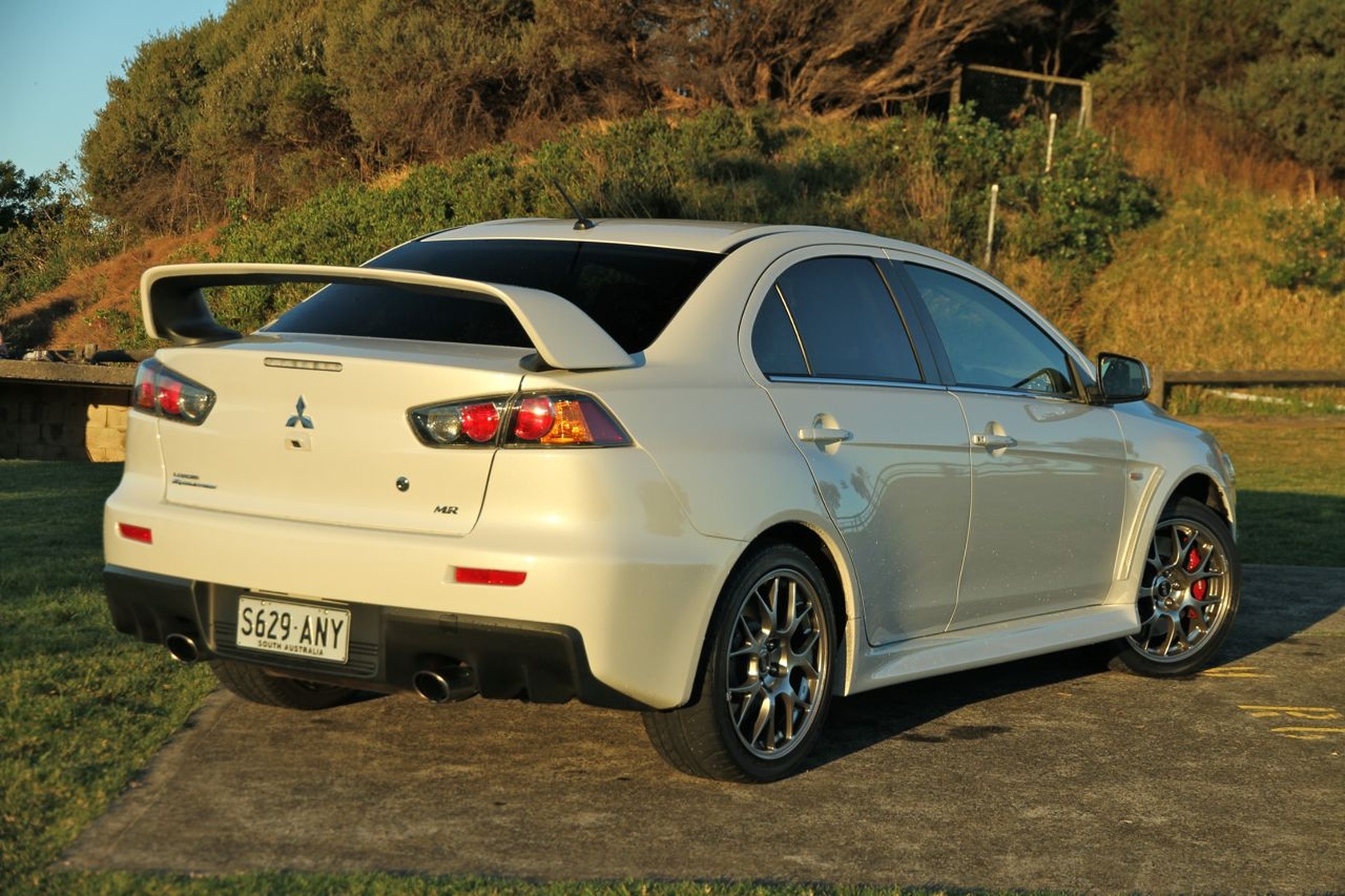 Mitsubishi Lancer Evolution Mitsubishi Lancer Evolution