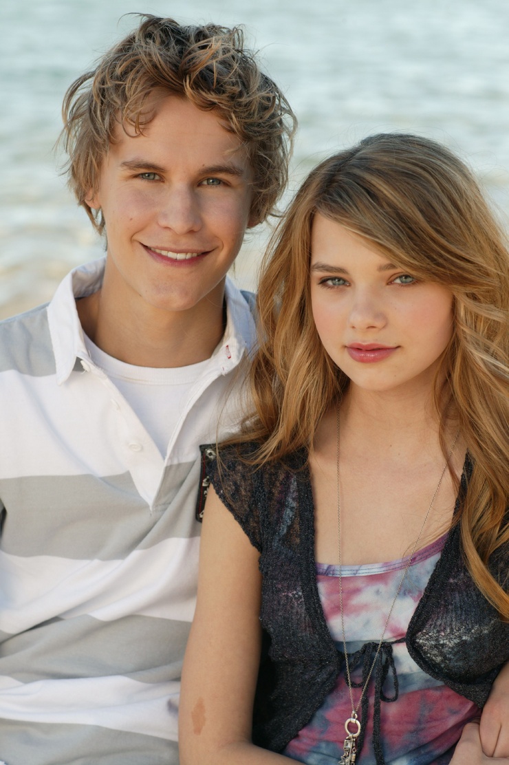 Films Et Séries Tv Avec Indiana Evans Picture of Indiana Evans