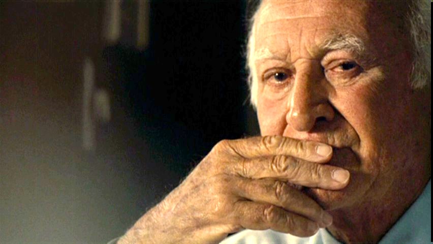 Robert Loggia Robert Loggia