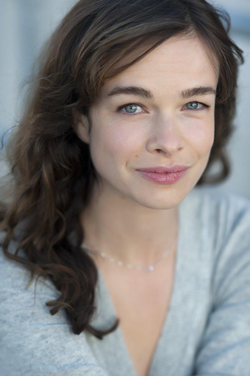 Emily Wachtel pictures 070 Shake photo