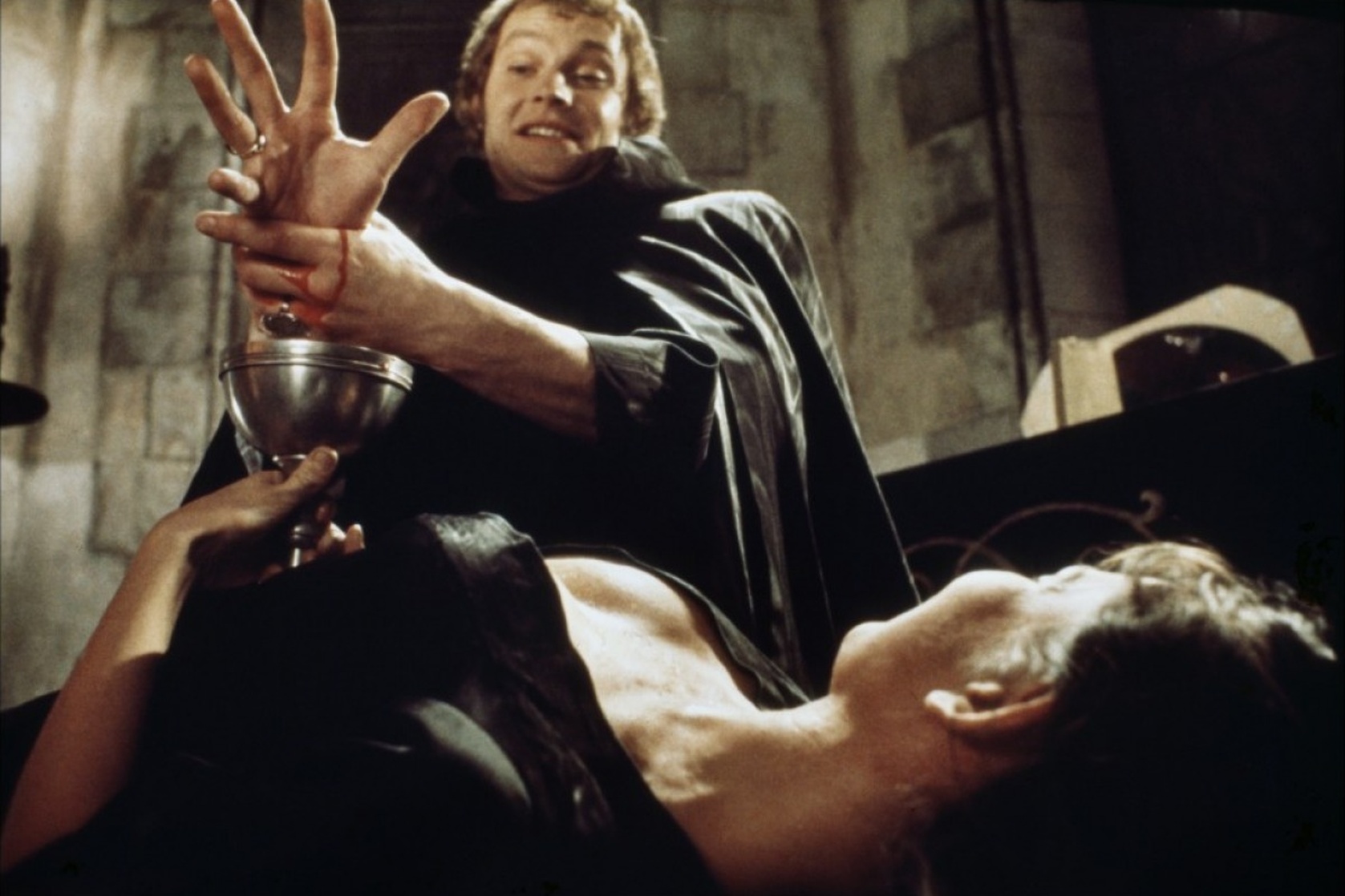Dracula A.D. 1972