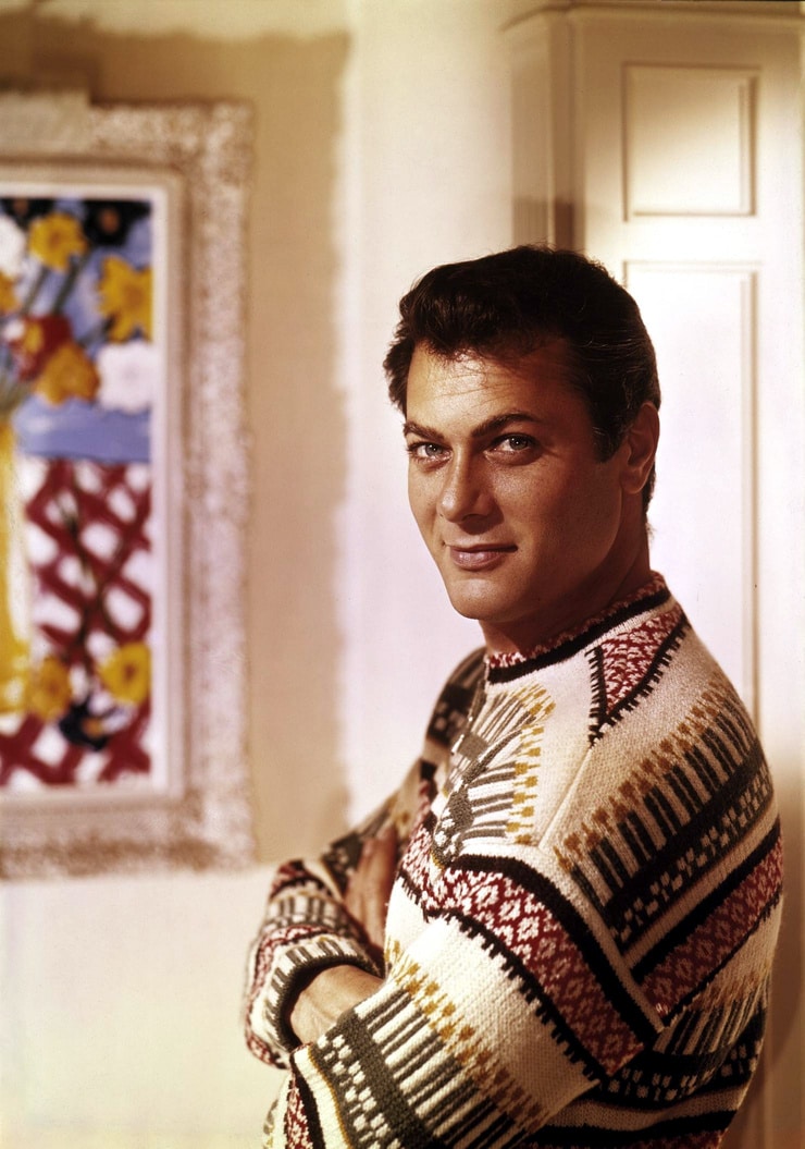 Picture Of Tony Curtis   740full Tony Curtis 