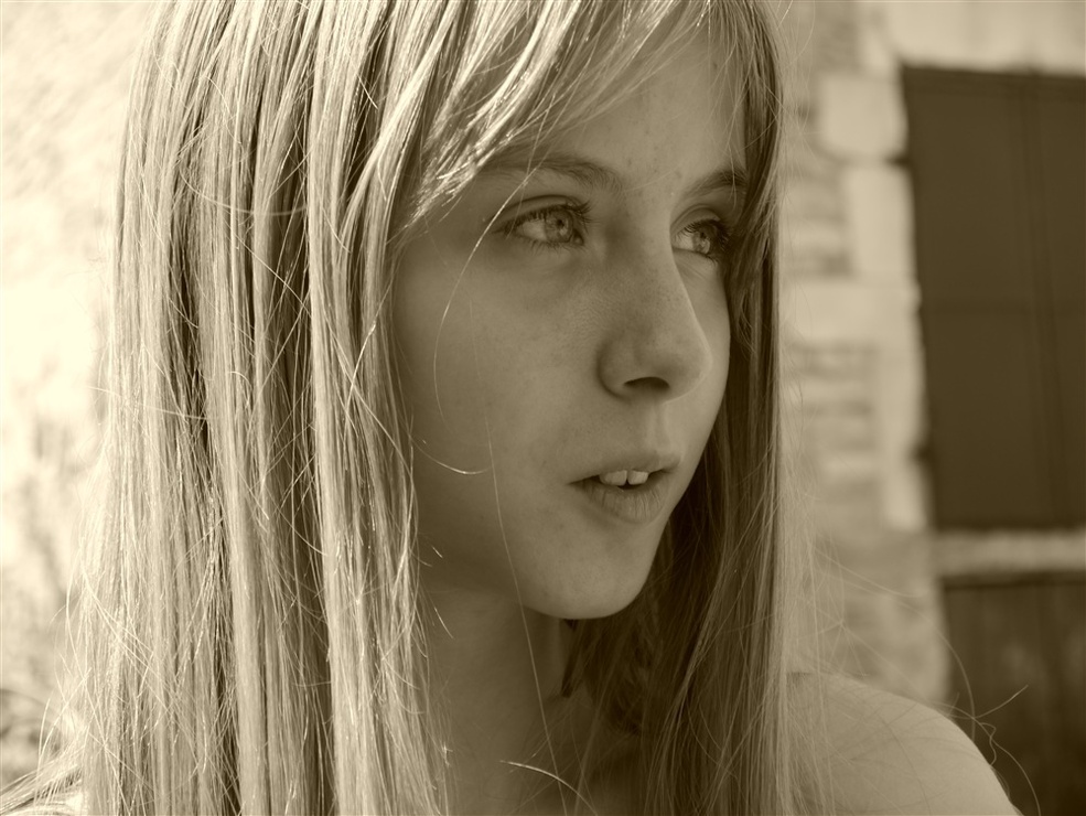 Picture of Mélusine Mayance