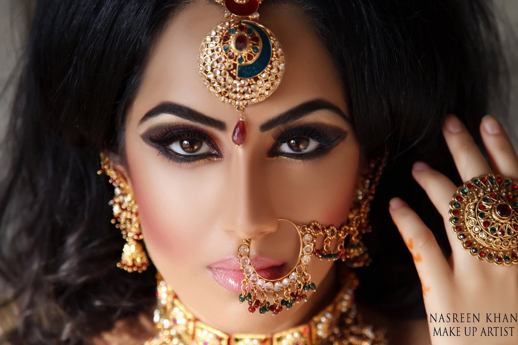 Nasreen Khan