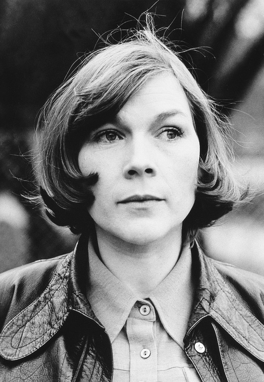 ютта каполло. ютта ваховяк. ютта ваховяк актриса. актриса шила ютта в детстве. ютта ваховяк.