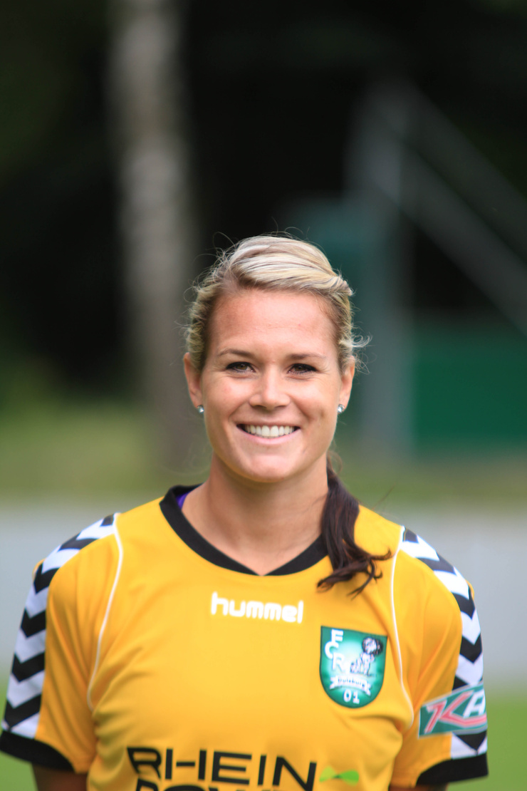 Picture of Ashlyn Harris