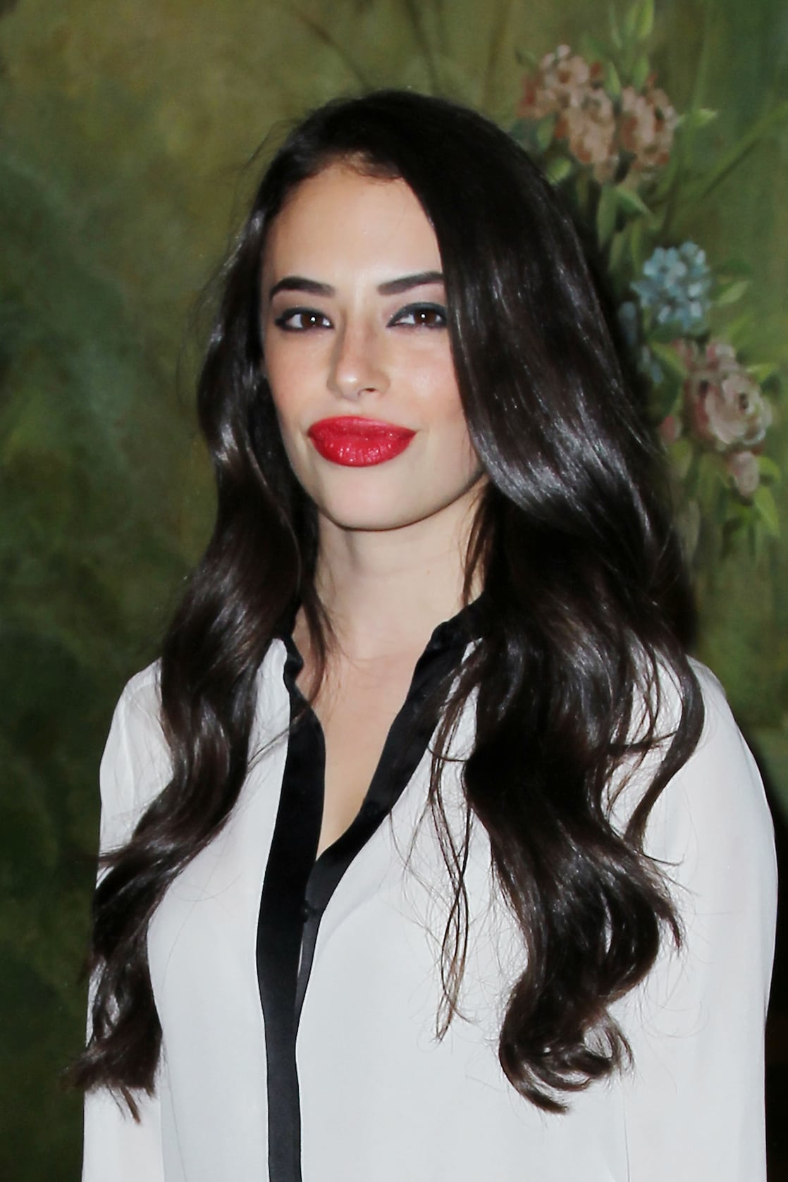 Next photo of Chloe Bridges