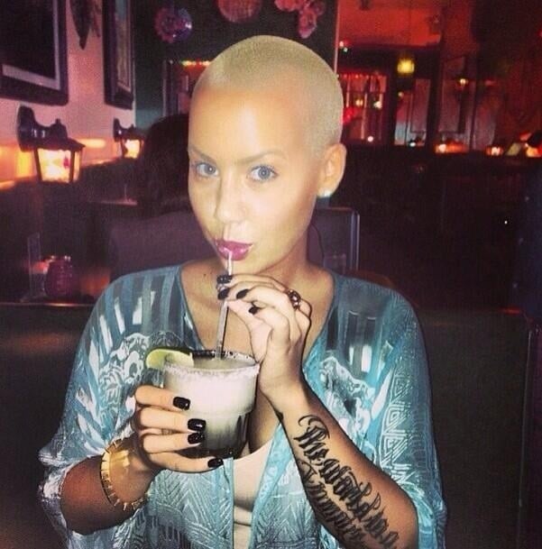 Picture Of Amber Rose 6035