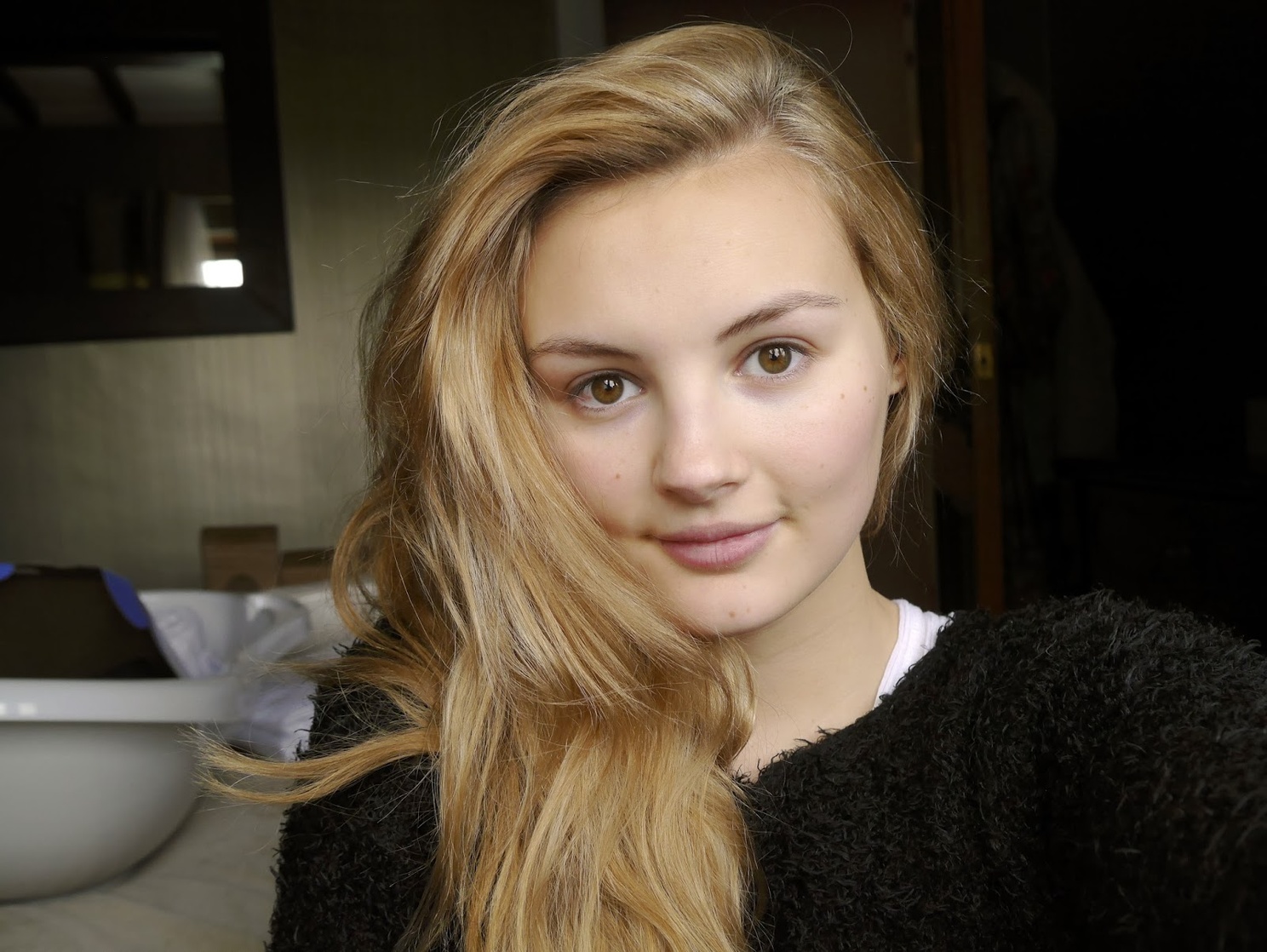 Picture Of Niomi Smart
