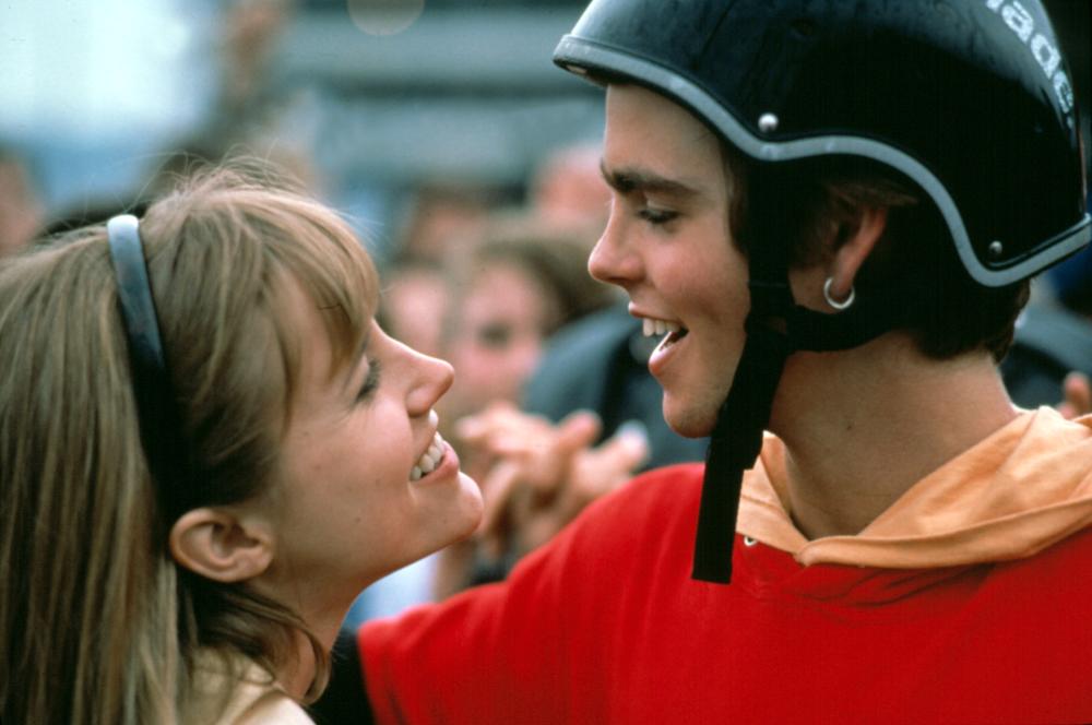 Airborne (1993) Airborne (1993)