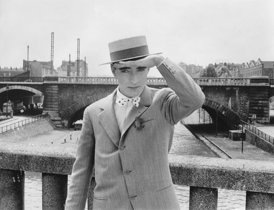 Les fiancés du pont Mac Donald ou (Méfiez-vous des lunettes noires) (1961) Les fiancés du pont Mac Donald ou (Méfiez-vous des lunettes noires) (1961)