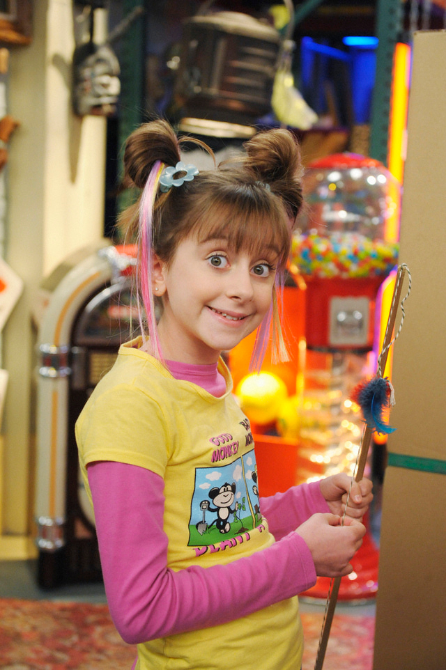 Picture of Allisyn Ashley Arm